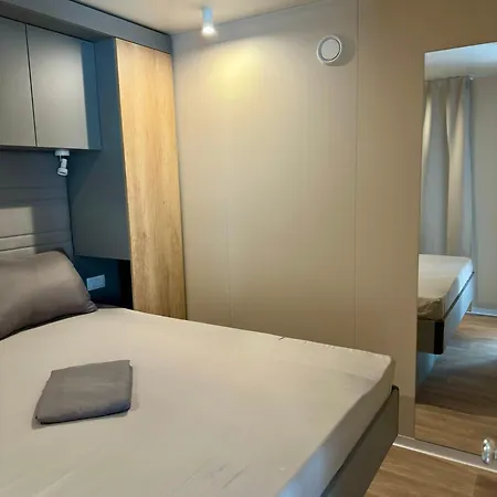 Mobile Homes - Melany Umag * Lovrečica