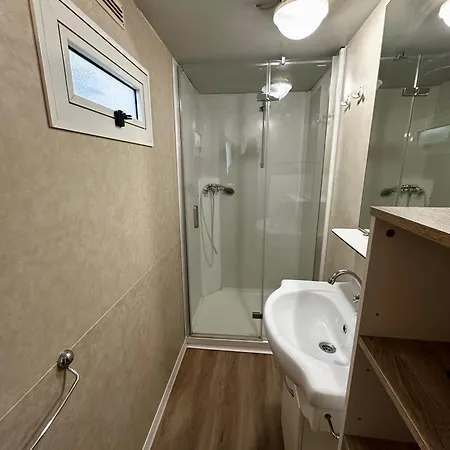 Kamp Melany Mobile Homes * Lovrecica (Istria)