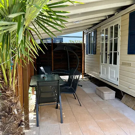 Mobile Homes - Melany Umag Lovrečica